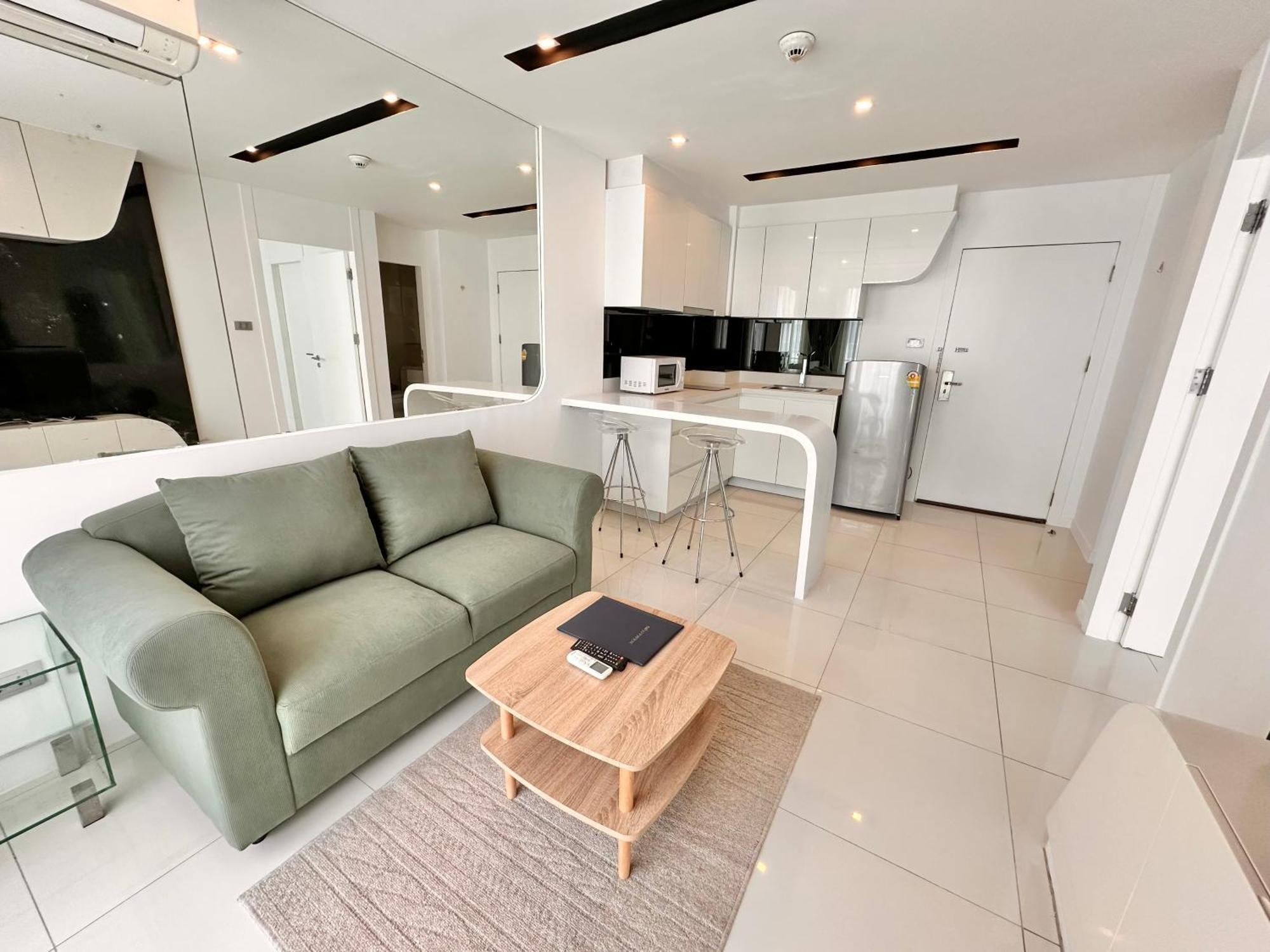 Glamorous 1 Bedroom In Center Appartement *